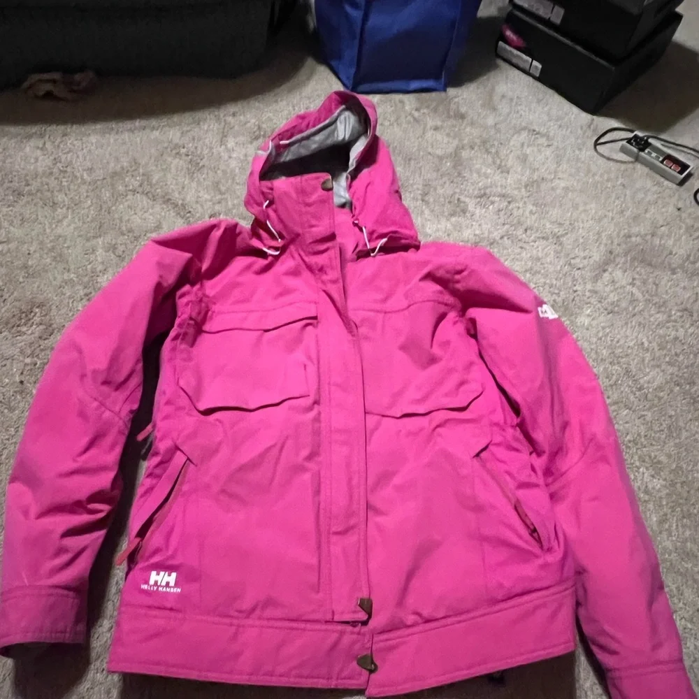 Helly Hansen Bright Pink Women's Hooded Ski Jacket - Picture 1 of 9